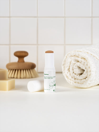 SPF 50 Tinted Mineral Sunscreen Stick 12g – Sunscreen by Claréva